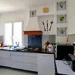 La Maison De La Majore Au Pied De La Cite * Каркассон
