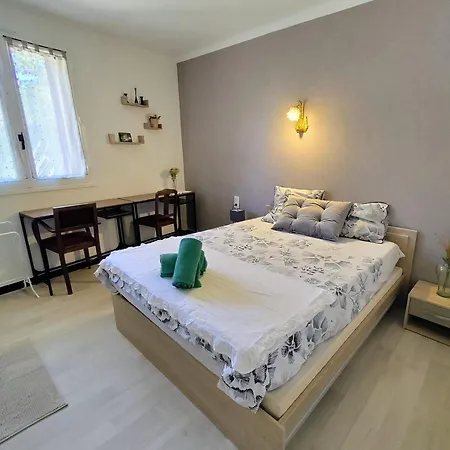 Сasa de vacaciones La Maison De La Majore Au Pied De La Cité *