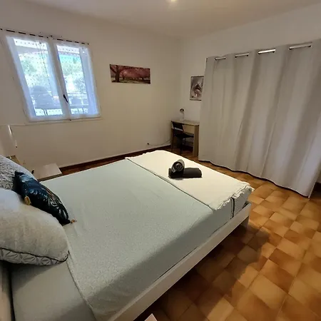 La Maison De La Majore Au Pied De La Cite Clim Parking Holiday home