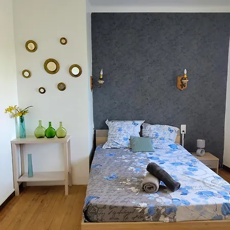 Сasa de vacaciones La Maison De La Majore Au Pied De La Cité